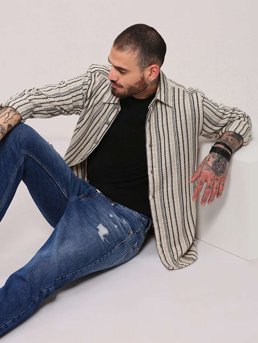 men long sleeves striped casual shirt - 21682369 -  Standard Image - 1