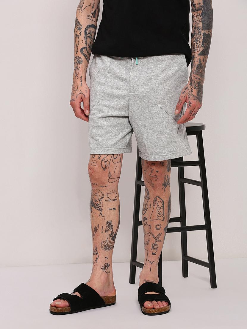 men mid rise solid shorts - 21682396 -  Standard Image - 1