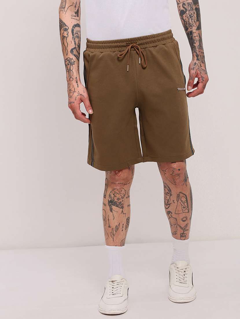 men mid rise side taped shorts - 21682400 -  Standard Image - 1