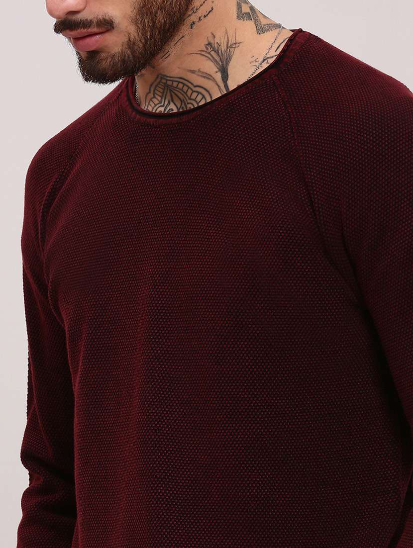 men long sleeves plain pullover - 21682411 -  Standard Image - 4
