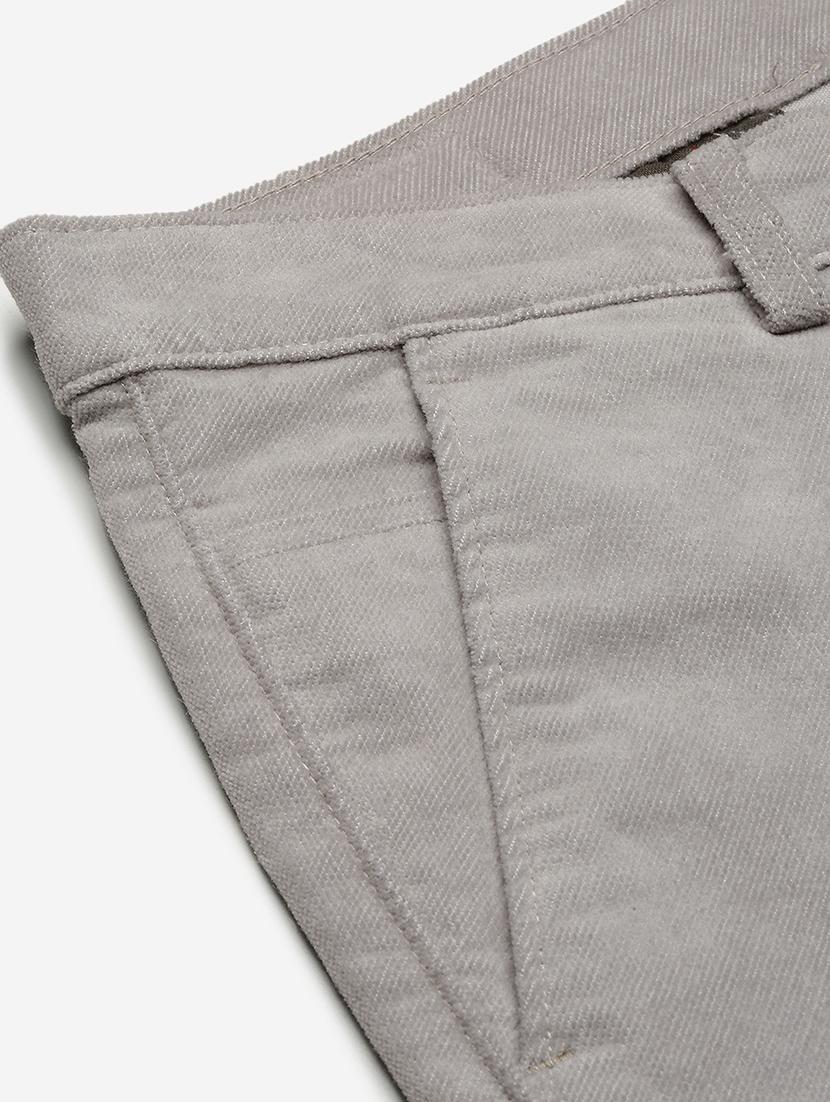 men low rise solid chinos - 21682449 - Standard Image - 6