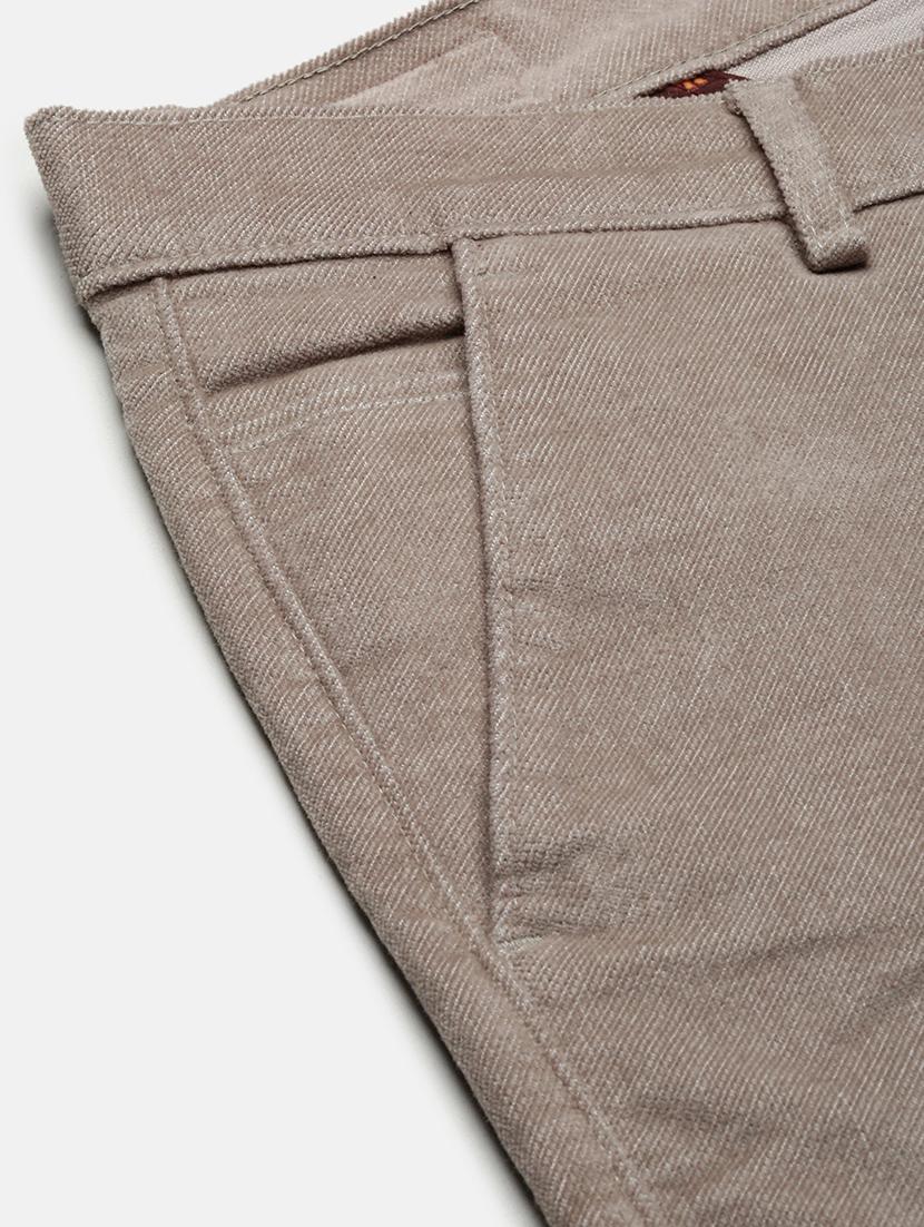 men low rise solid chinos - 21682450 - Standard Image - 6
