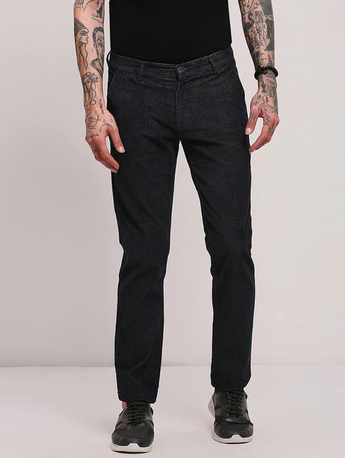 men low rise solid chinos - 21682453 - Standard Image - 0