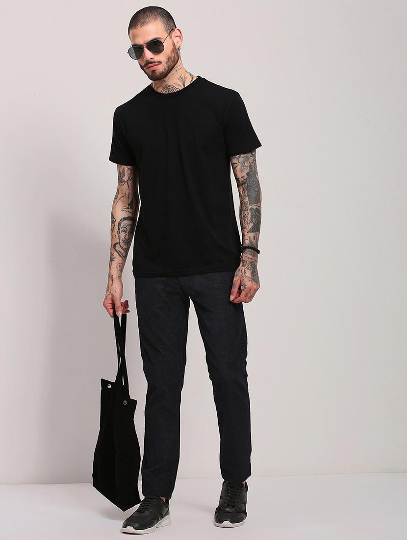 men low rise solid chinos - 21682453 - Standard Image - 4