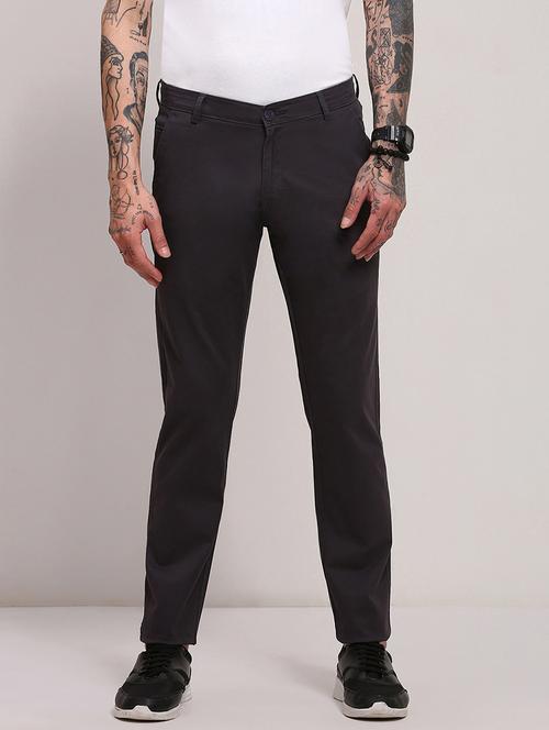 men low rise solid chinos - 21682460 - Standard Image - 0