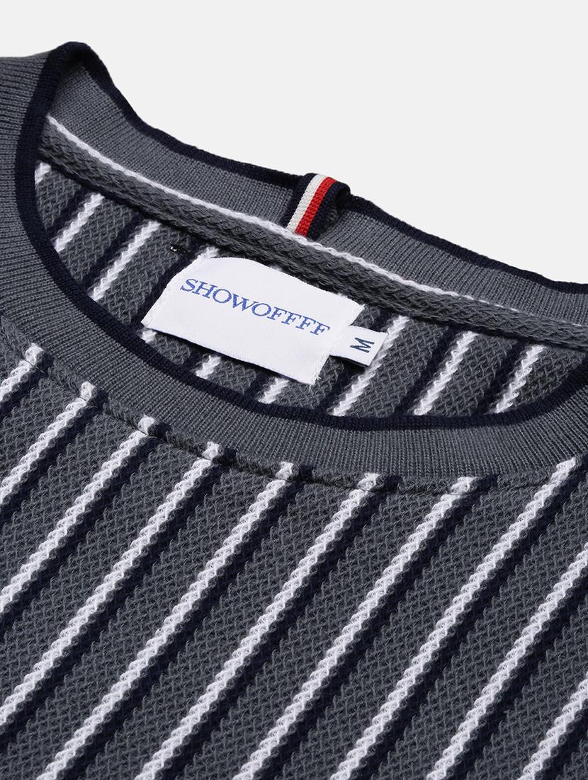 men short sleeves striped t-shirt - 21682481 - Standard Image - 6