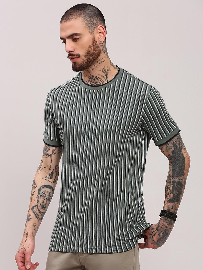 men short sleeves striped t-shirt - 21682483 - Standard Image - 1