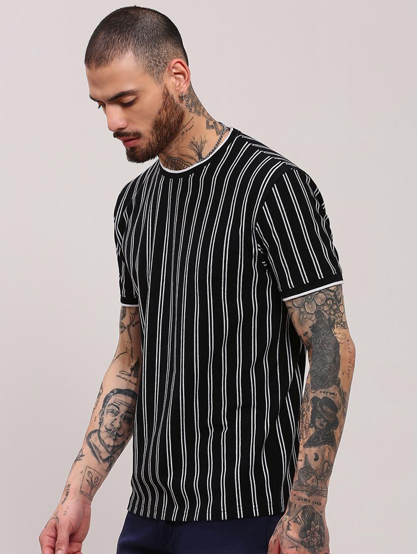 men short sleeves striped t-shirt - 21682491 -  Standard Image - 1