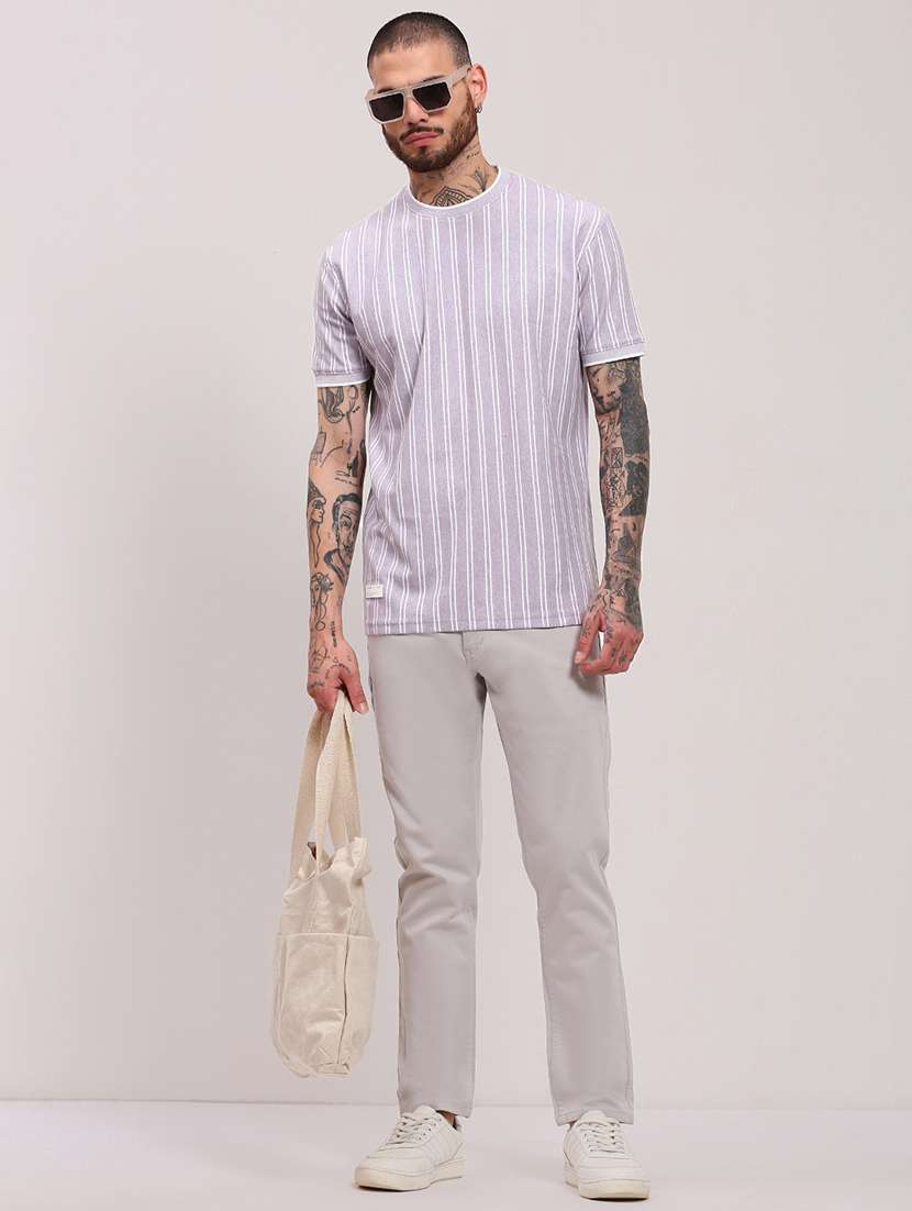 men short sleeves striped t-shirt - 21682493 - Standard Image - 4