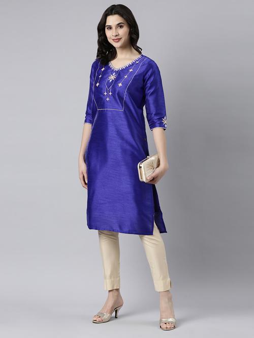 women embroidered three quarter sleeve straight kurta - 21682693 -  Standard Image - 0
