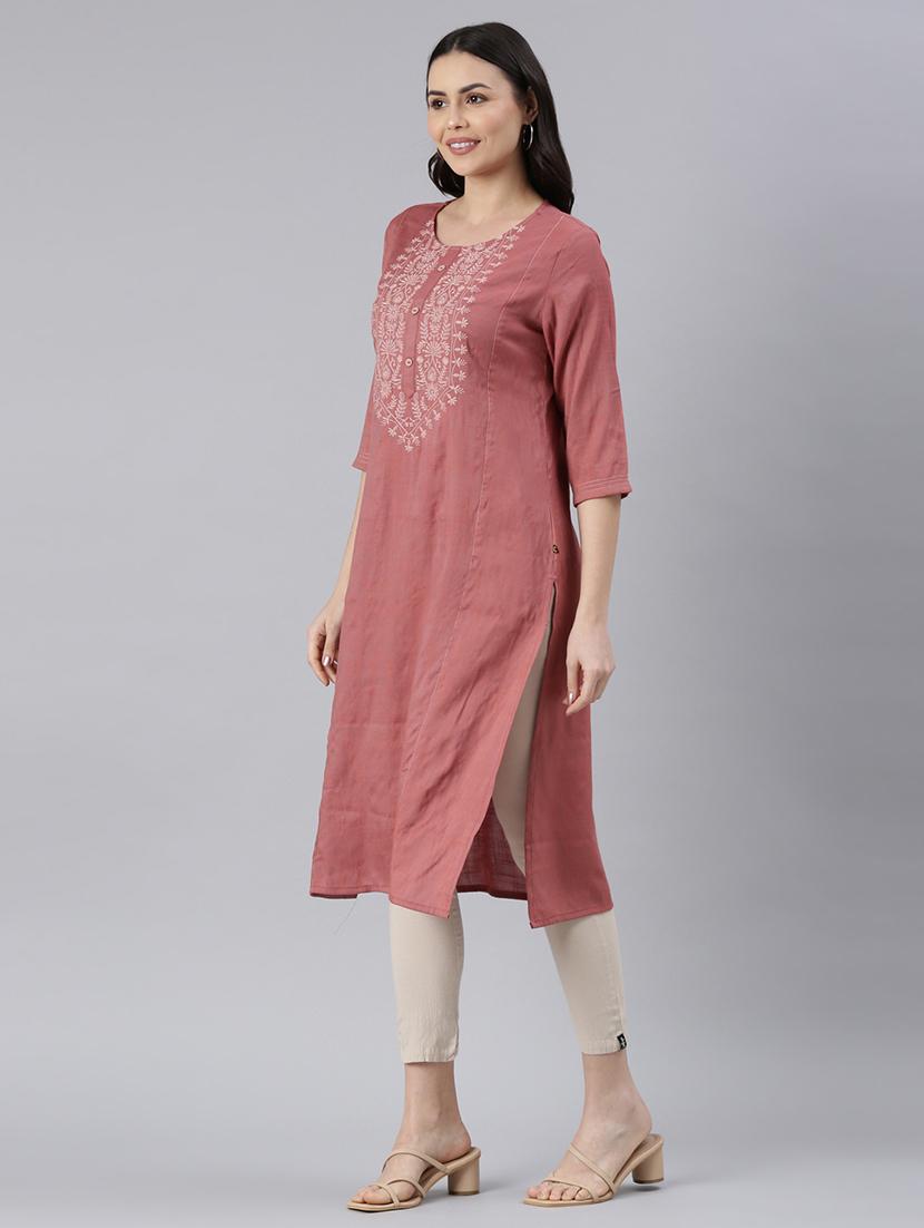 women round neck embroidered straight kurta - 21682706 - Standard Image - 1