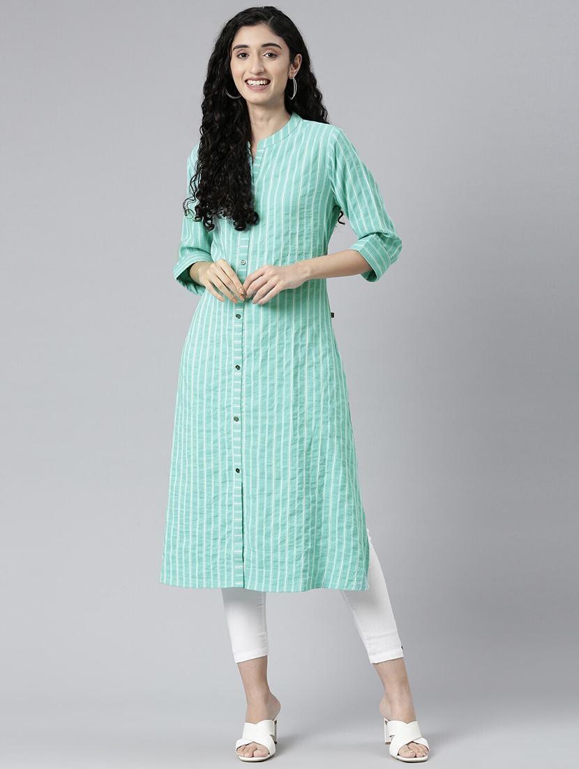 women striped mandarin neck a-line kurta - 21682752 - Standard Image - 4