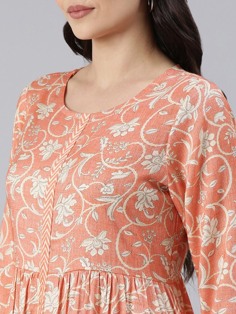 women round neck printed flared kurta - 21682770 - Standard Image - 4