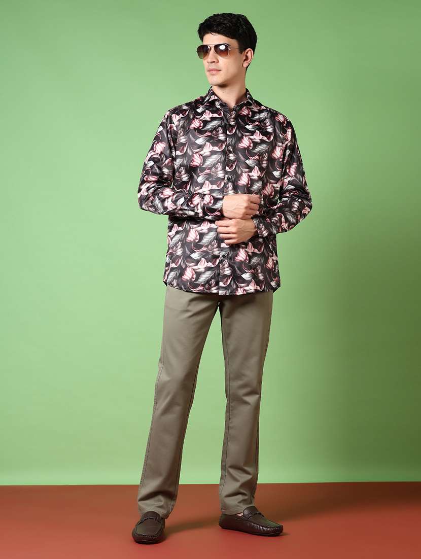 men solid mid rise chinos trouser - 21684084 -  Standard Image - 4