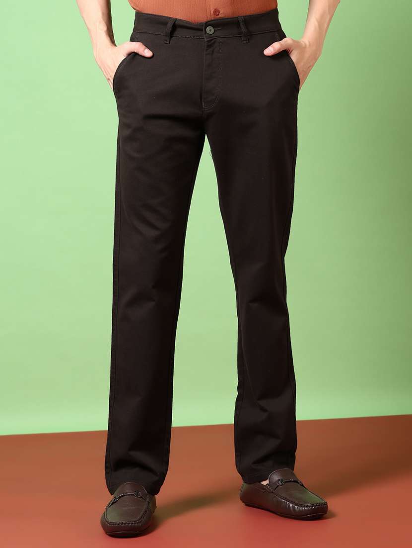 men solid mid rise chinos trouser