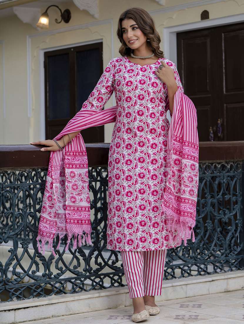 women three quarter sleeve kurta pant with dupatta set - 21684211 -  Standard Image - 1