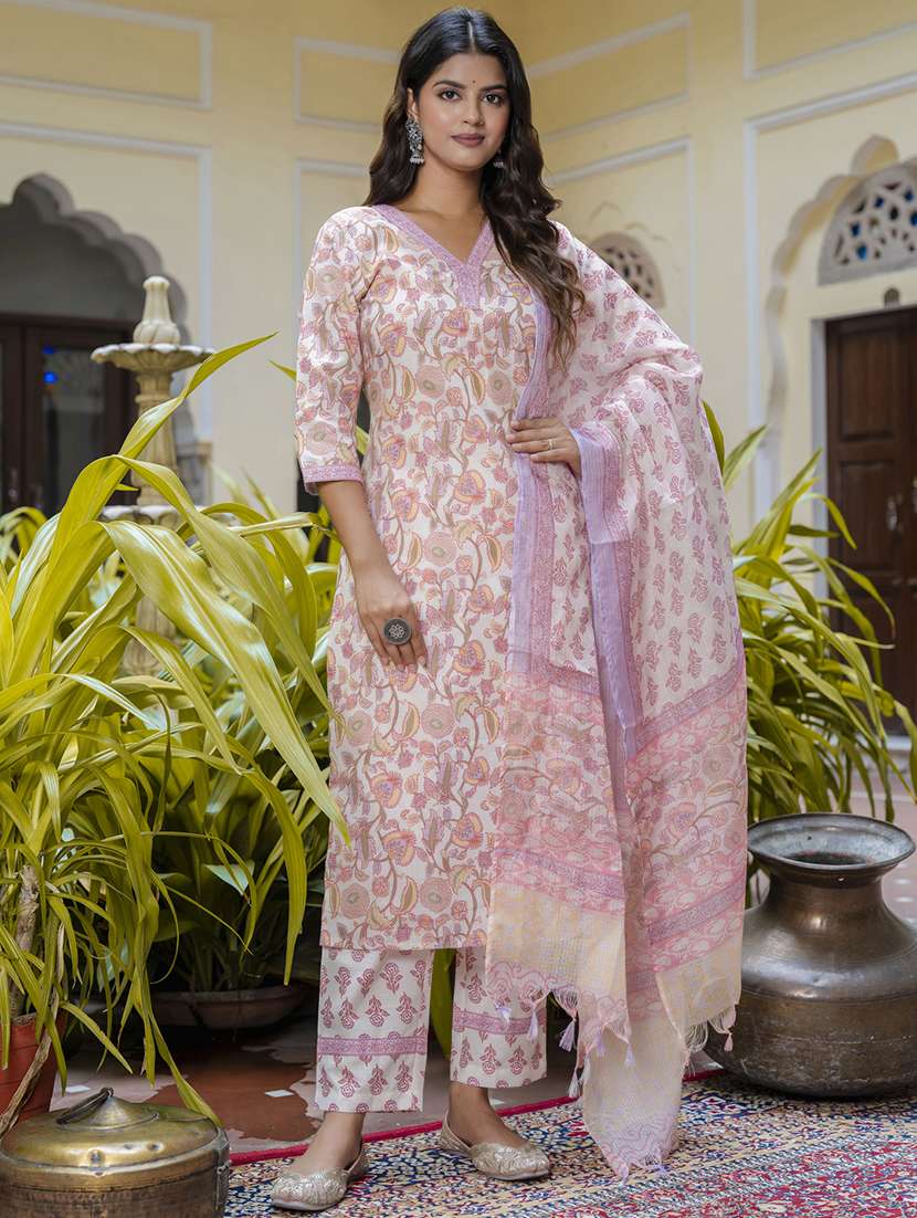 women printed kurta pant set with dupatta