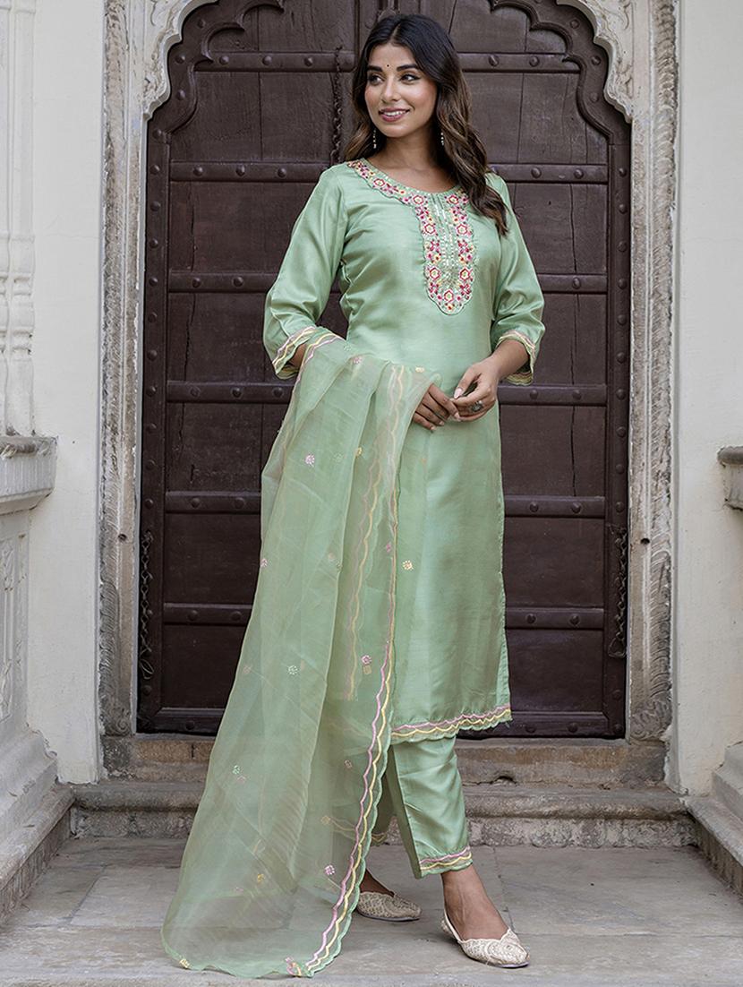 women three quarter sleeve kurta pant with dupatta set - 21684240 - Standard Image - 1