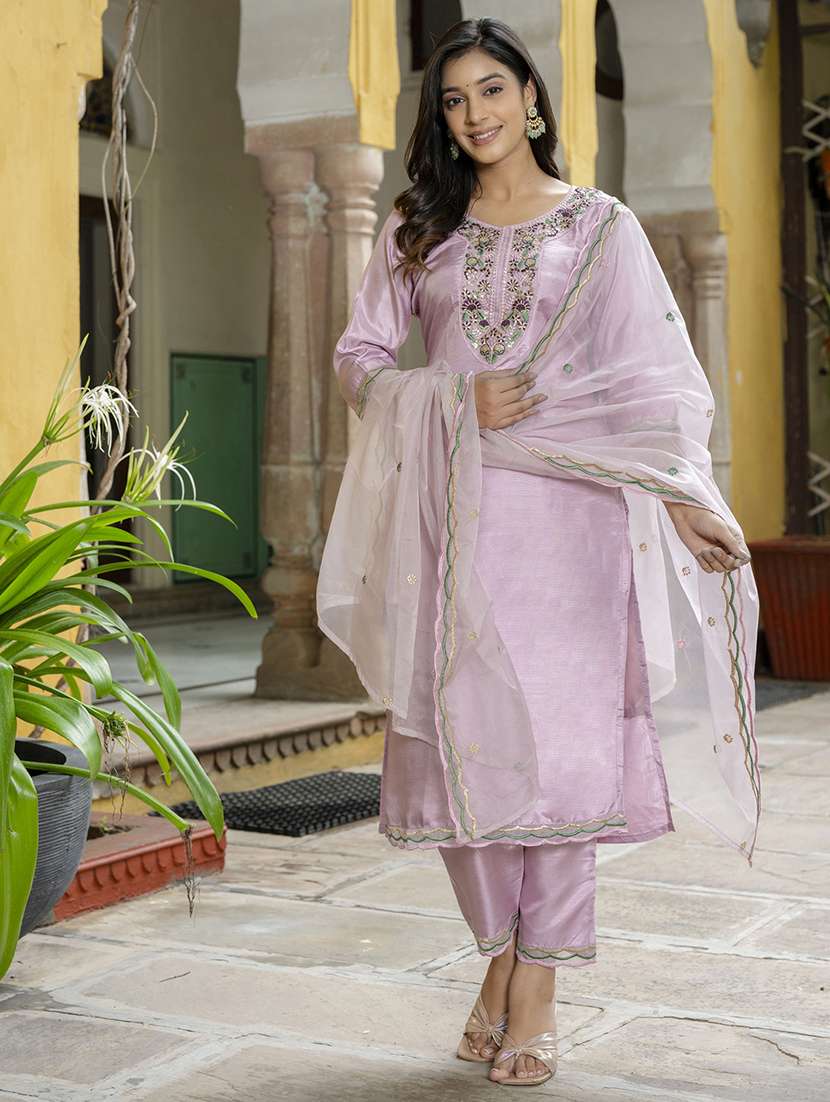 women three quarter sleeve kurta pant with dupatta set - 21684241 -  Standard Image - 1