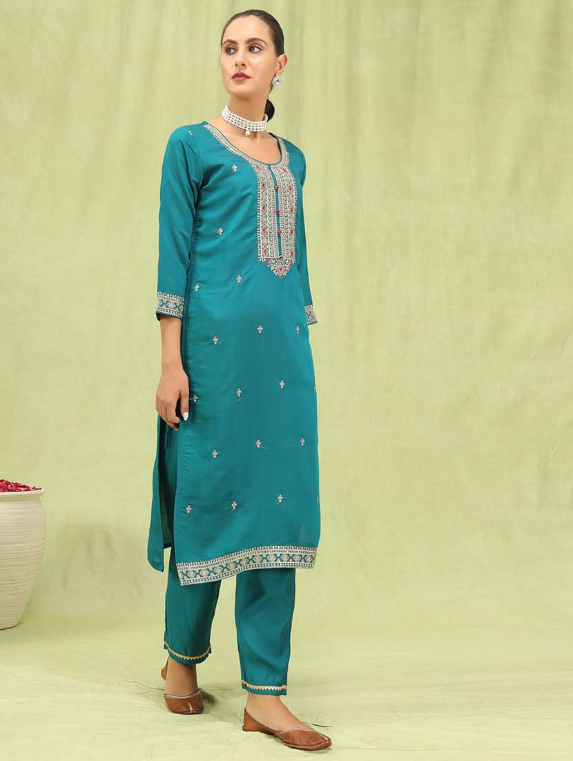 women three quarter sleeve kurta pant with dupatta set - 21684263 - Standard Image - 1