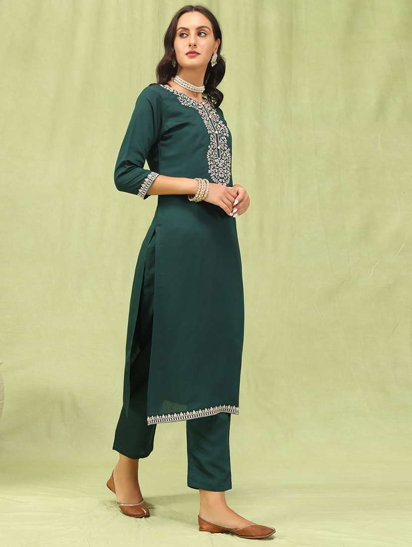 women three quarter sleeve kurta pant with dupatta set - 21684282 -  Standard Image - 1