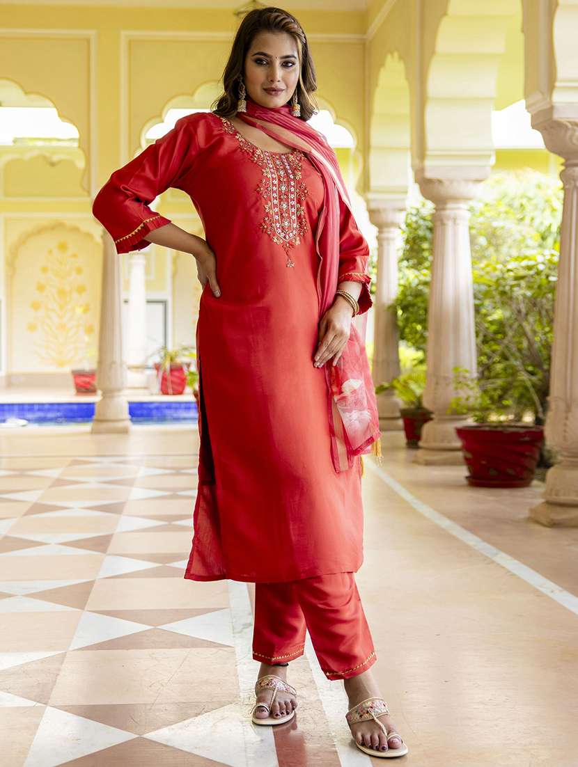 women three quarter sleeve kurta pant with dupatta set - 21684294 -  Standard Image - 1
