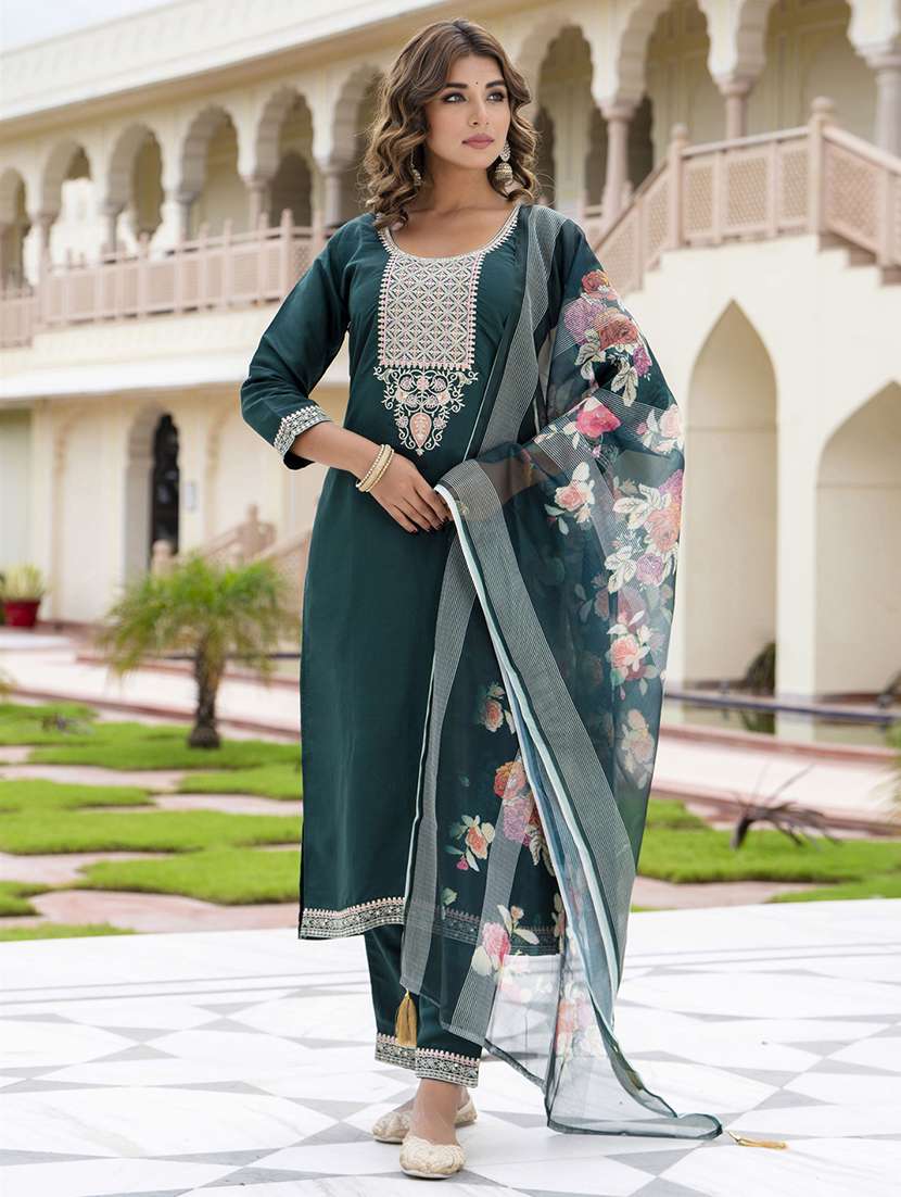 women three quarter sleeve kurta pant with dupatta set - 21684303 -  Standard Image - 1