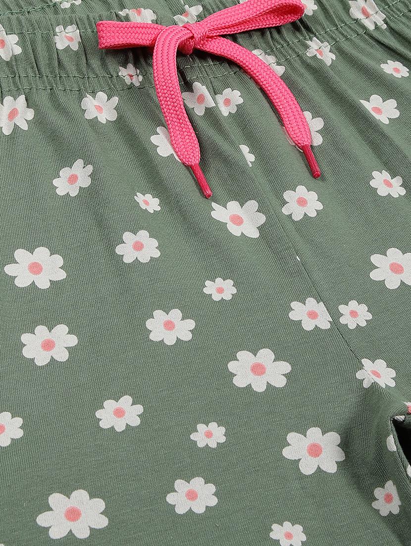girls pack of 2 printed shorts - 21684724 - Standard Image - 6