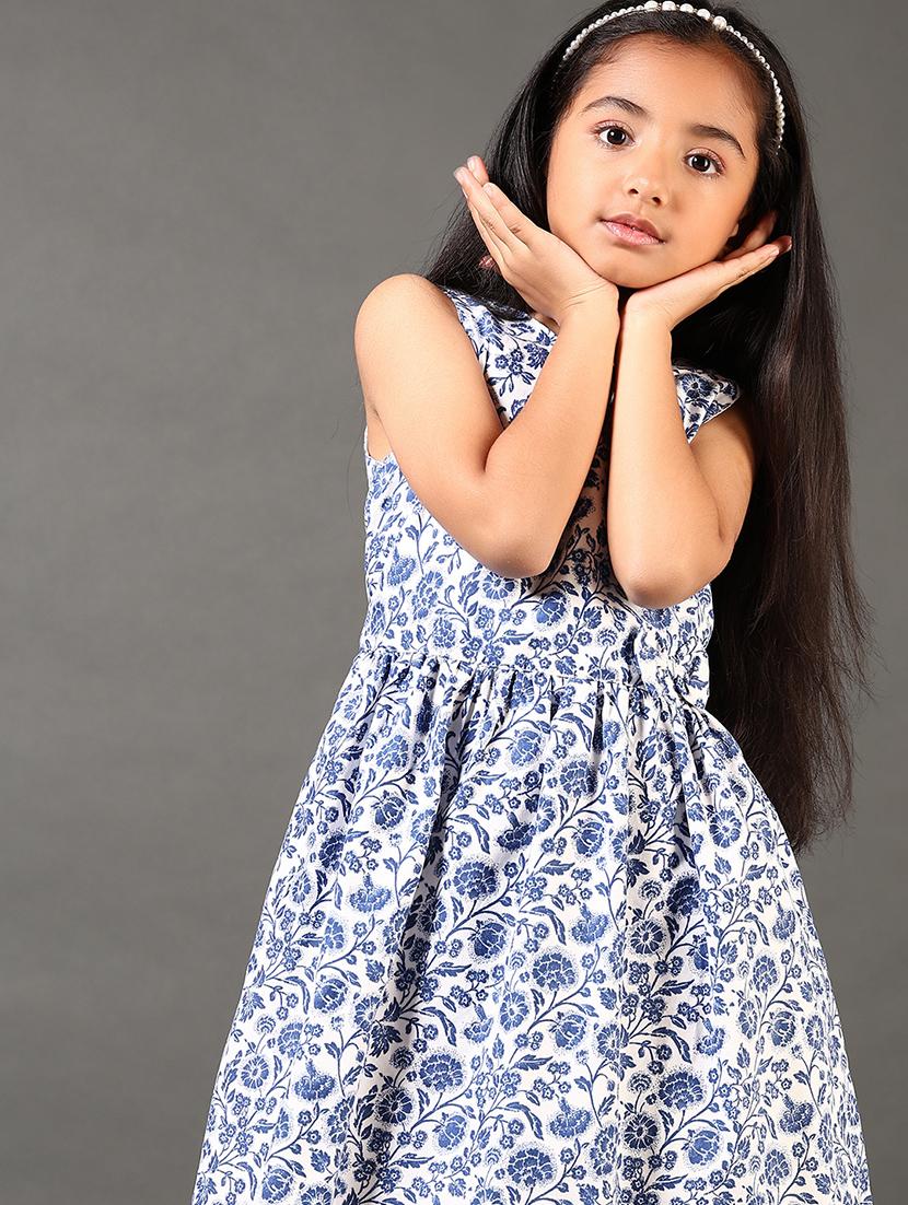 girls prinred sleeveless round neck frock - 21685096 - Standard Image - 4