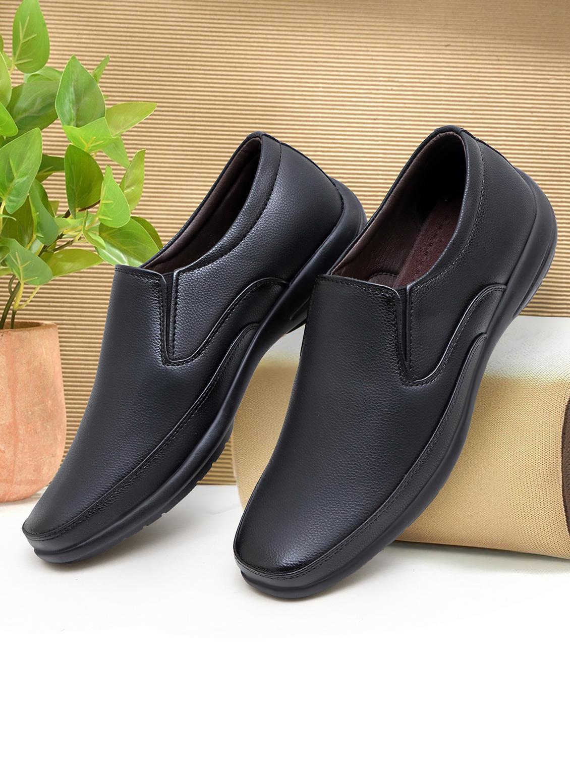 men black formal slip on - 21685830 - Zoom Image - 0