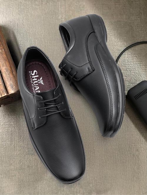 men black lace-up derby - 21685832 -  Standard Image - 0