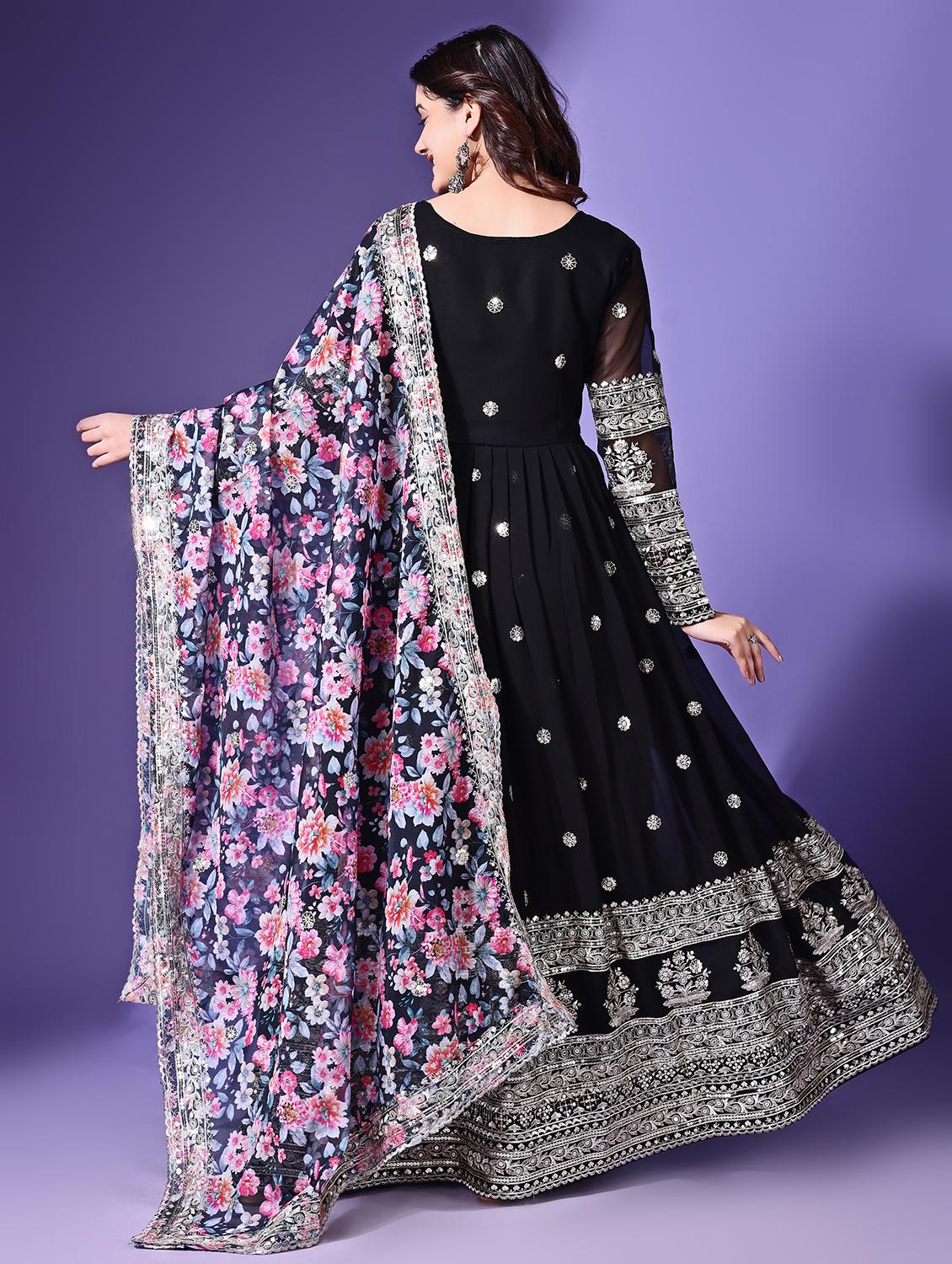 women embroidered black kurta dupatta set - 21685928 - Standard Image - 4
