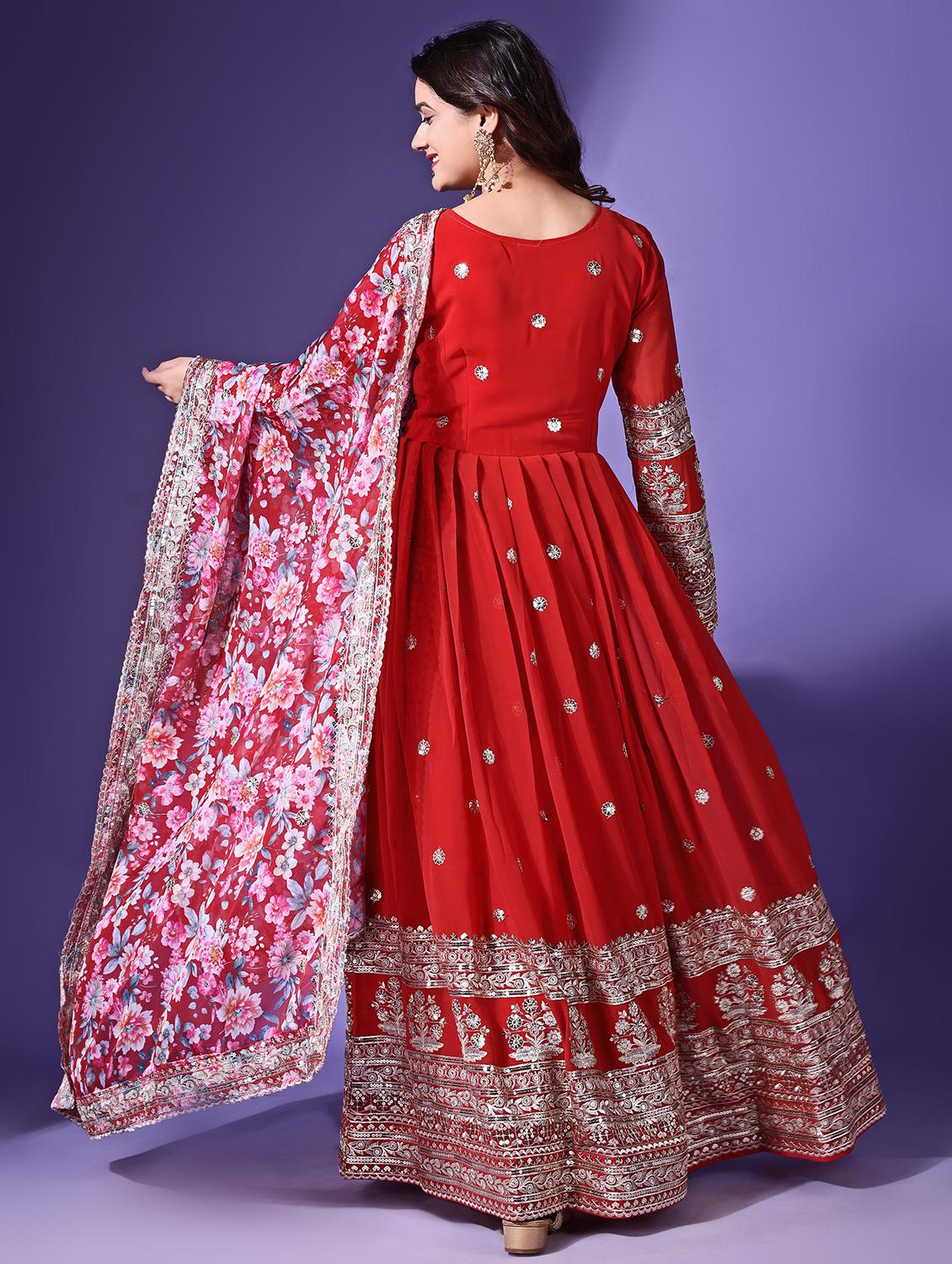 women embroidered red kurta dupatta set - 21685929 - Standard Image - 4