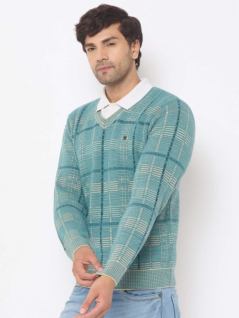 men long sleeves checkered pullover - 21686348 -  Standard Image - 1