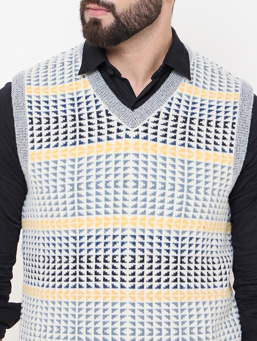 men sleeveless self design pullover - 21686369 - Standard Image - 4