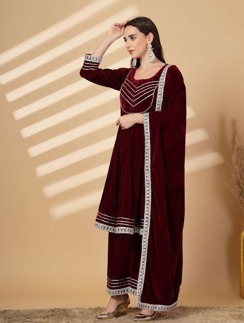 women gota detailed winter wear suit set - 21686393 -  Standard Image - 1