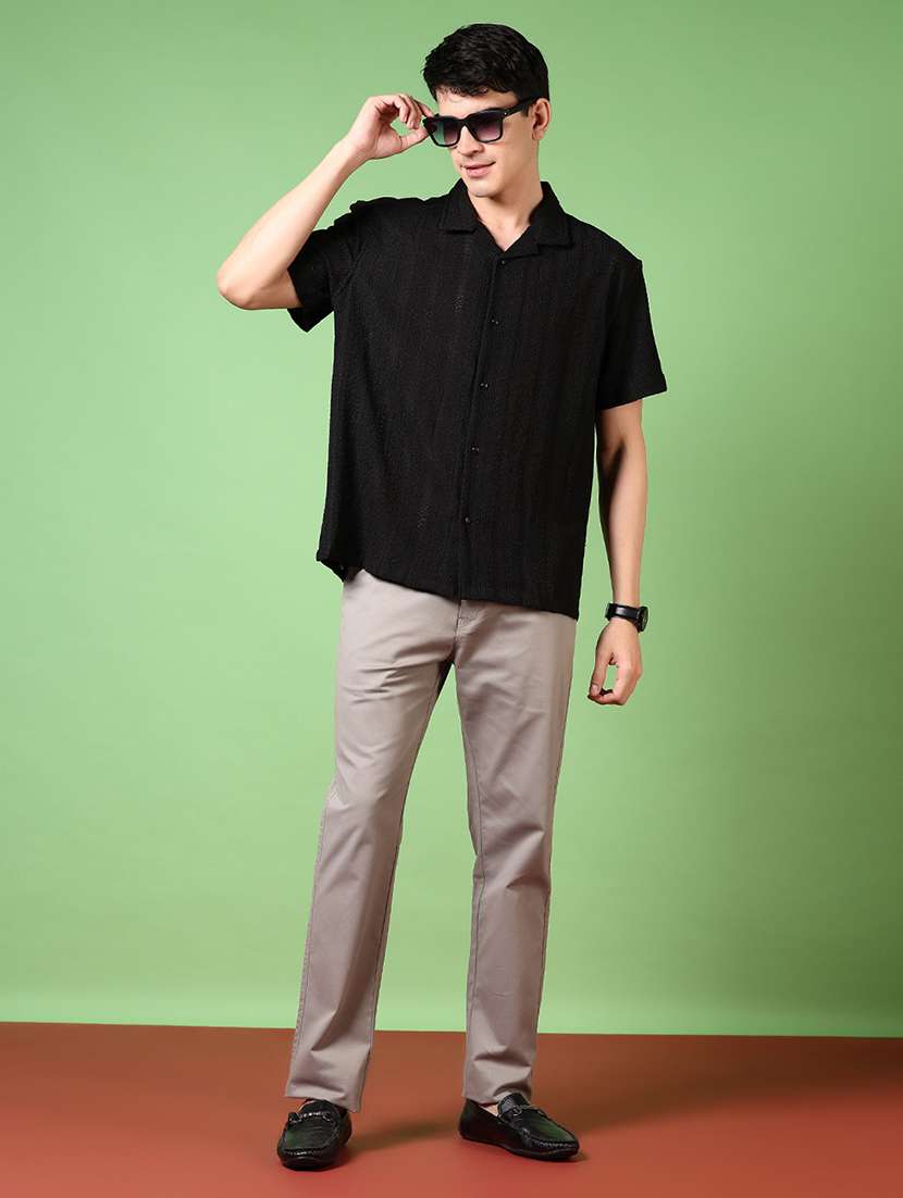 men solid mid rise chinos trouser - 21686696 -  Standard Image - 4