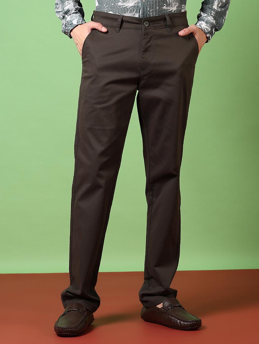 men solid mid rise chinos trouser - 21686697 - Zoom Image - 0