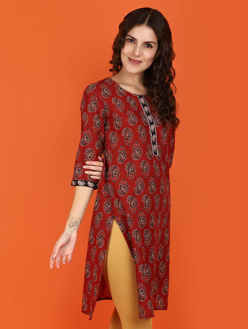 women three quarter sleeve straight kurta - 21686753 -  Standard Image - 1