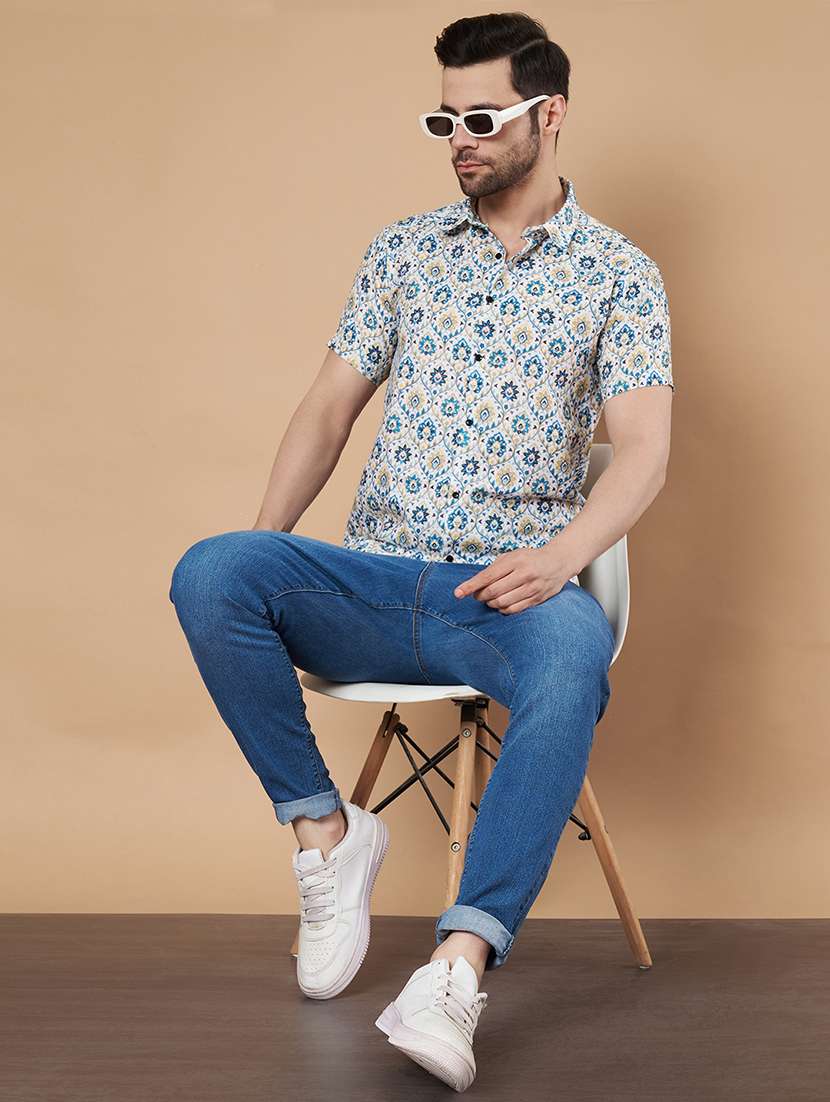 men short sleeves printed casual shirt - 21687073 -  Standard Image - 4