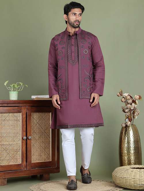 men embroidered kurta pyjama with jacket ethnic wear set - 21687091 - Standard Image - 0