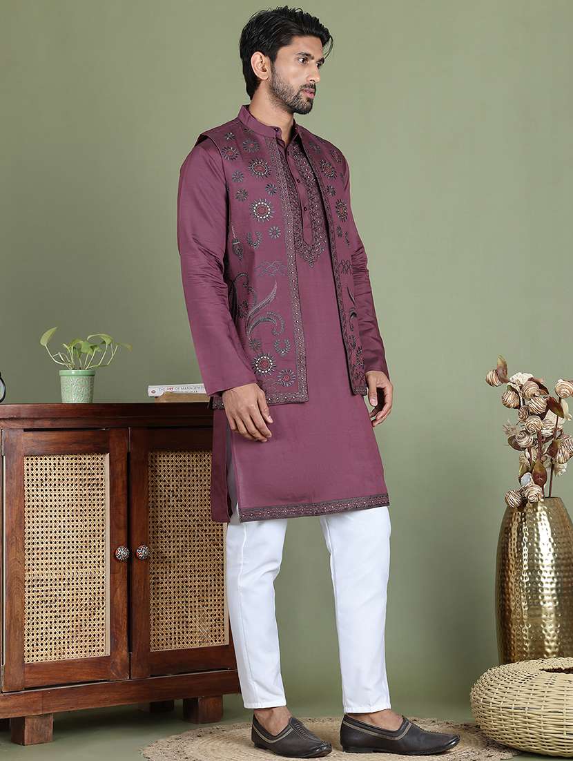 men embroidered kurta pyjama with jacket ethnic wear set - 21687091 - Standard Image - 1