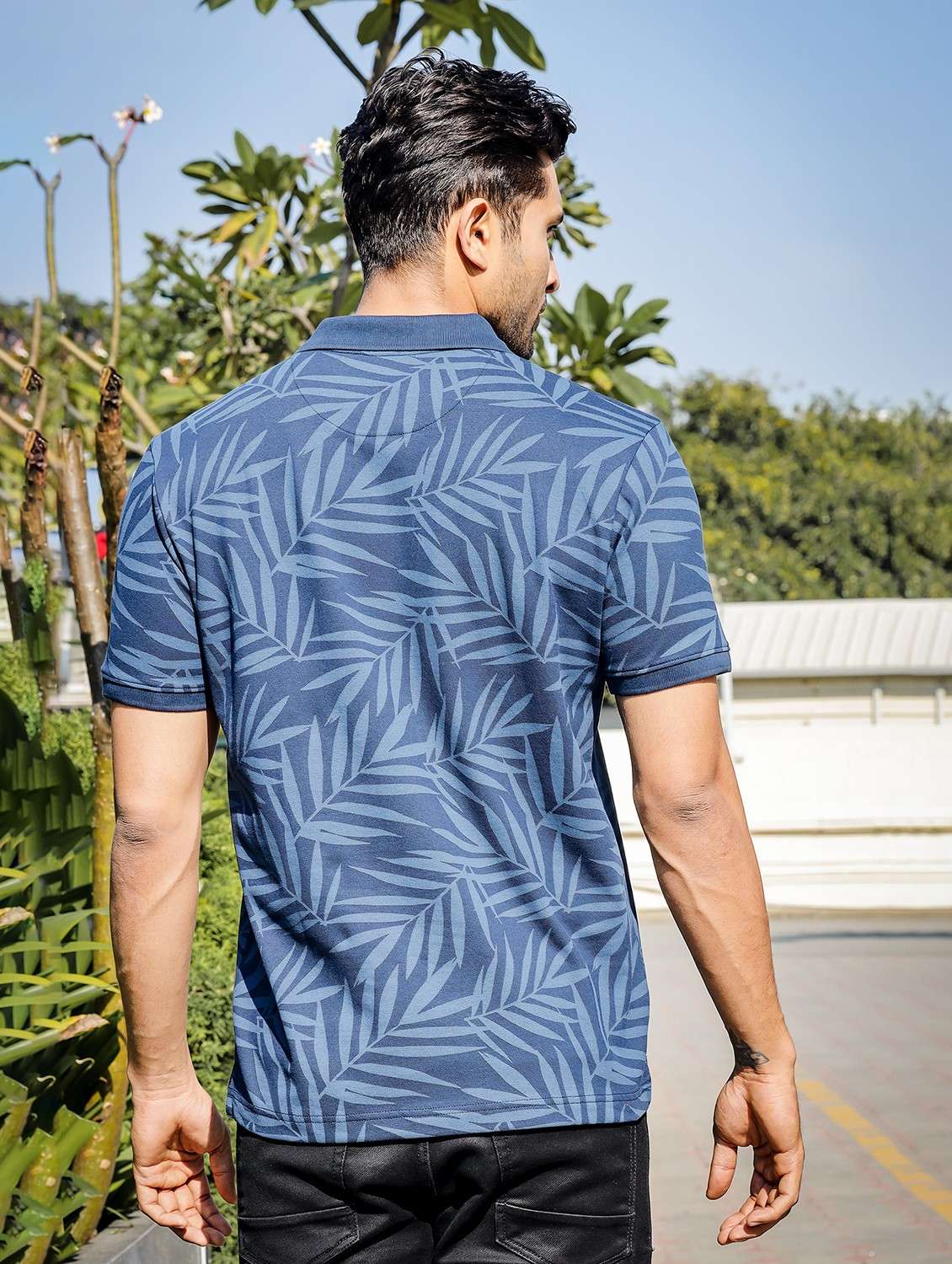 men short sleeves printed polo t-shirt  - 21687693 -  Standard Image - 4