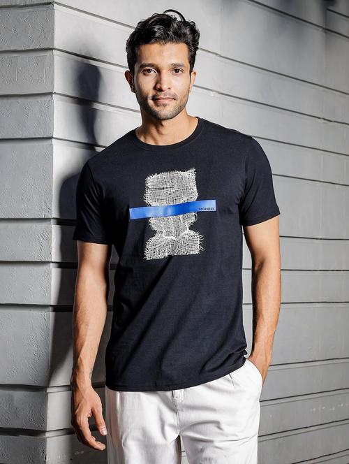 men round neck front print t-shirt - 21687698 - Standard Image - 0
