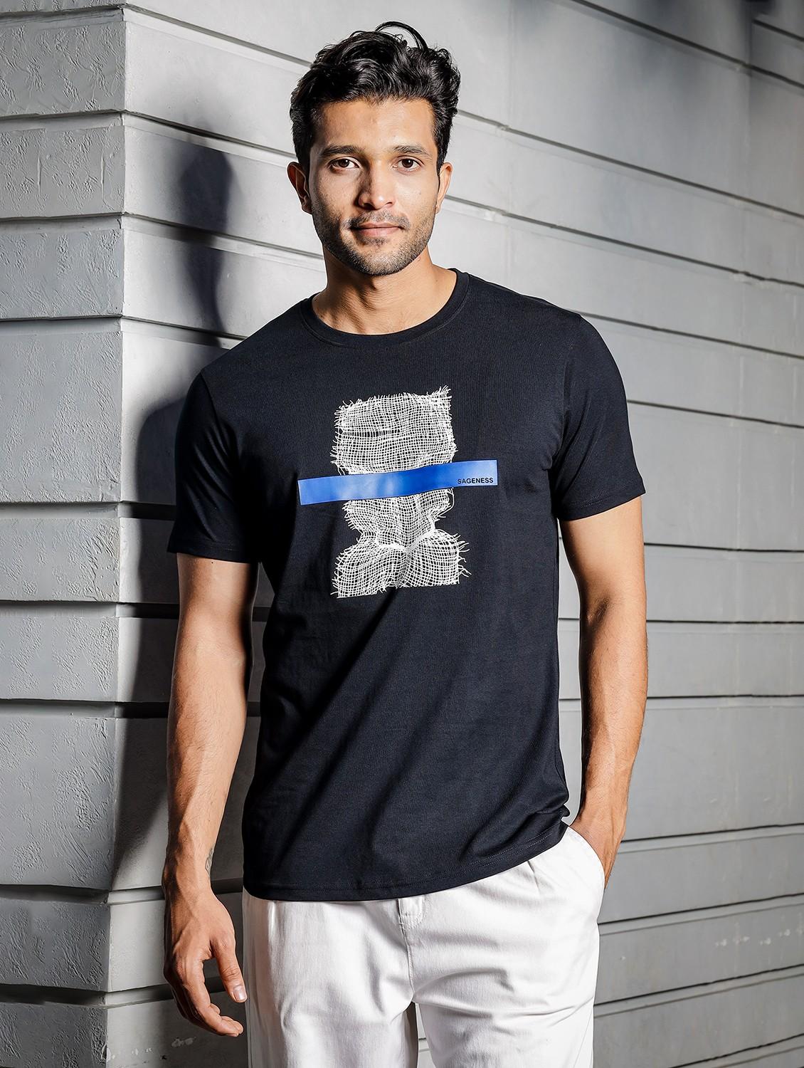 men round neck front print t-shirt - 21687698 - Zoom Image - 0