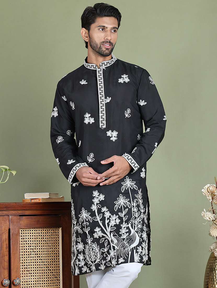 men embroidered mandarin neck long kurta