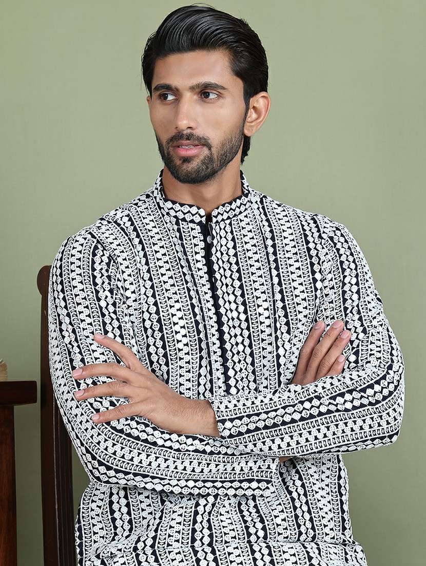 men embroidered mandarin neck long kurta - 21687738 - Standard Image - 4