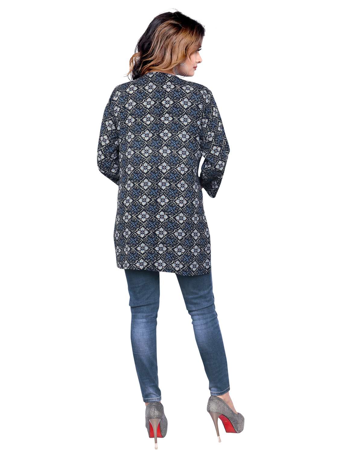 women three quarter sleeve straight kurti - 21687937 -  Standard Image - 1