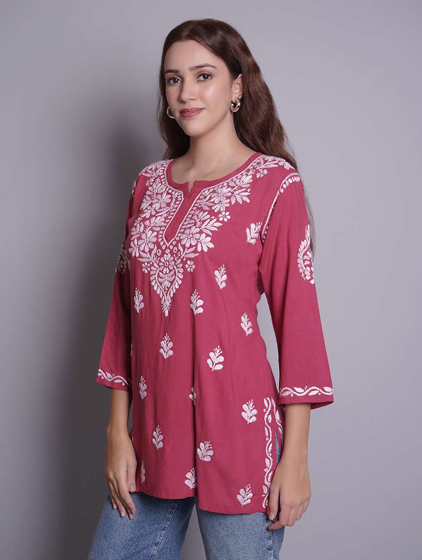 women three quarter sleeve straight chikankari kurti - 21688768 - Standard Image - 1