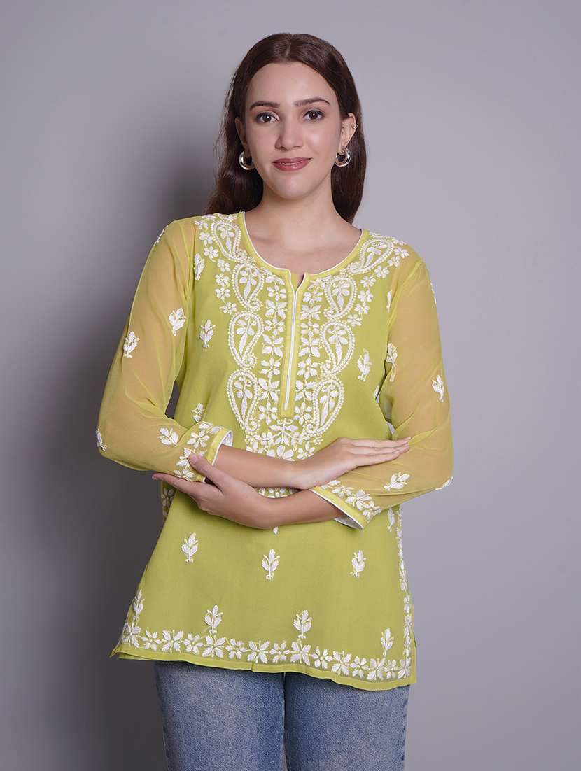 women three quarter sleeve straight chikankari kurti